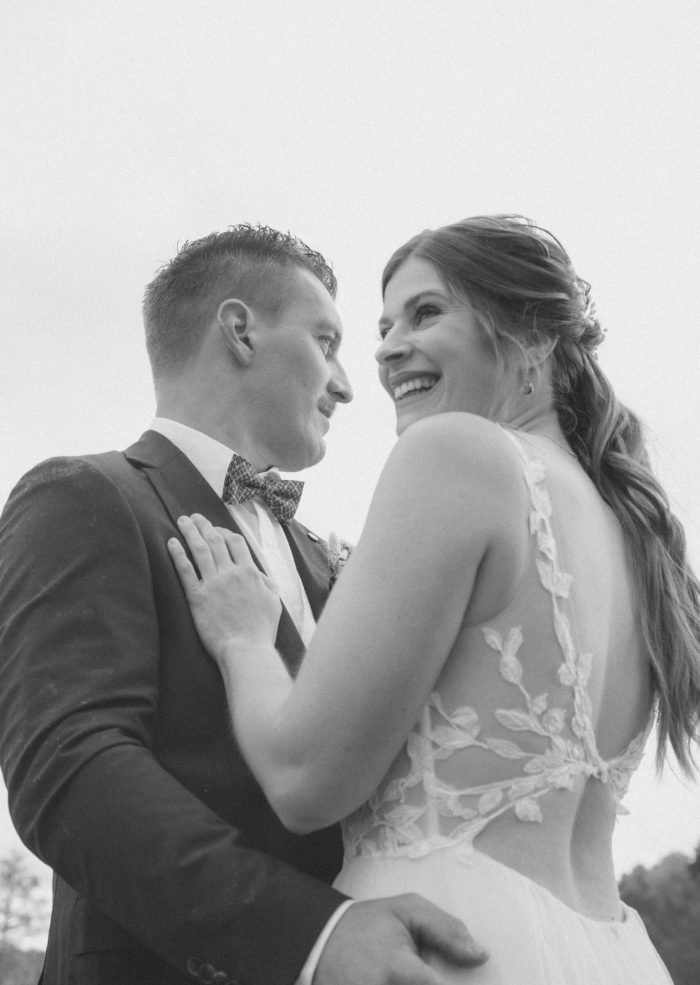 Hochzeitsfotografin, nürnberg, hochzeitsfotos, forchheim, bamberg, erlangen, fürth, Ansbach, Roßtal, Altdorf, Leinburg, Diepersdorf, Trauung, Freie Trauung, Trauredner, Standesamt Nürnberg, Standesamt Fürth, Standesamt Erlangen, Schloss Wiesenthau, Jägers Gwächshaus, Bootshaus Nürnberg,Schuler Himmlische Hochzeiten, Stadtvilla Nürnberg, Hochzeitsladen Nürnberg, Logensaal, Altes Forsthaus Fürth, Orangerie, Schloss Burgfarrnbach, Eventlocation Schloss Thurn, Schloss Hemhofen, Schloss Atzelsberg, Gut Wolfgangshof, Schloss Faber Castell, Tucherschloss, Schloss Neunhof, Schloss Seehof, Schloss Jägersburg, Schloss Burgellern, Winzerhof Stahl, Neue Residenz, Residenzschloss Bamberg, Altes Schloss Eremitage, Hofgarten Eremitage, Trauringe, individuelle Trauringe, Brautmodengeschäft, Kleider machen Bräute, Oh yes Bridal, das Brautwohnzimmer